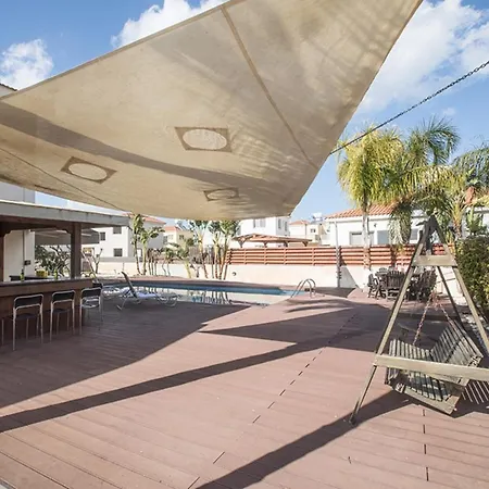 Rent Your Dream Sotira Holiday And Look Forward To Relaxing Beside Your Private Pool, Sotira 1301 Αγία Νάπα